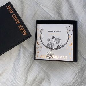 alex and ani snowflake bracelet NWT
